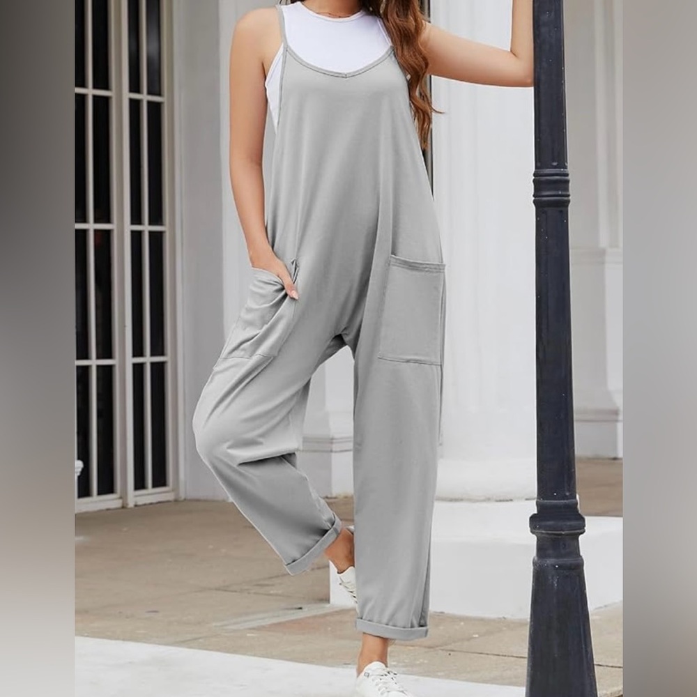 Amazon Gray Relaxed Fit Jumpsuit Sleeveless Design
